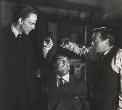 Arsenic and Old Lace, Cary Grant, Raymond Massey, Peter Lorre