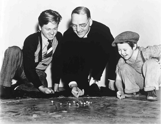 Mickey Rooney, Bobs Watson and the real Father Flanagan, behind the scenes, Boys Town