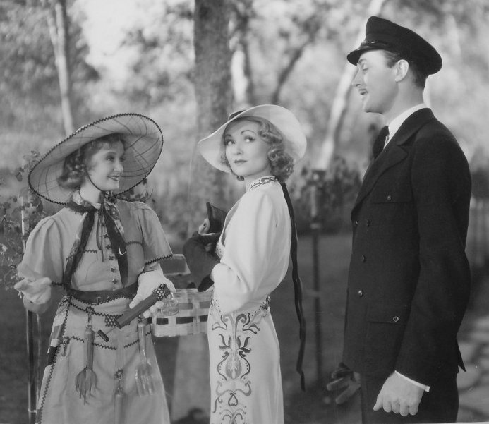 Billie Burke in Topper (1937)