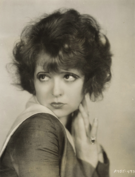 Clara Bow makeup