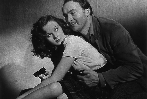 Susan Hayward and Albert Dekker in Among the Living (1941)