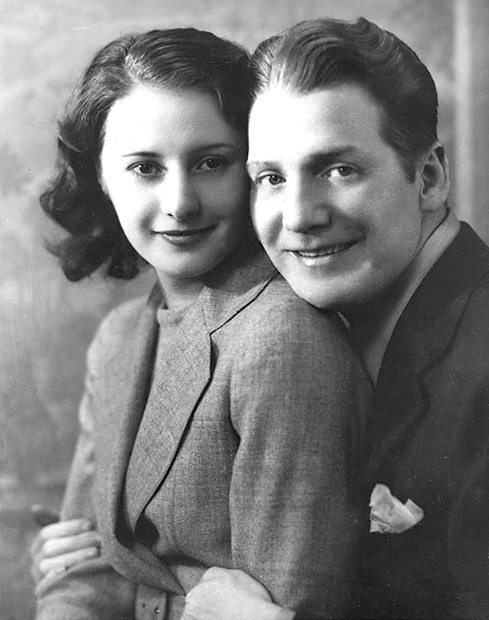 Barbara Stanwyck and Frank Fay