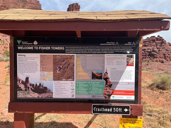 Fisher Towers visitor sign