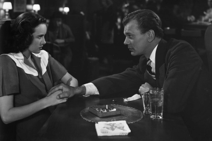 Teresa Wright and Joseph Cotton in Shadow of a Doubt (1943)
