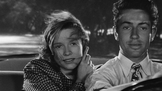 Cathy O'Donnell and Farley Granger in They Live by Night (1948)