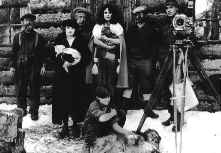 Nell Shipman and the Trail of the North Wind (1923) crew, including her son Barry.